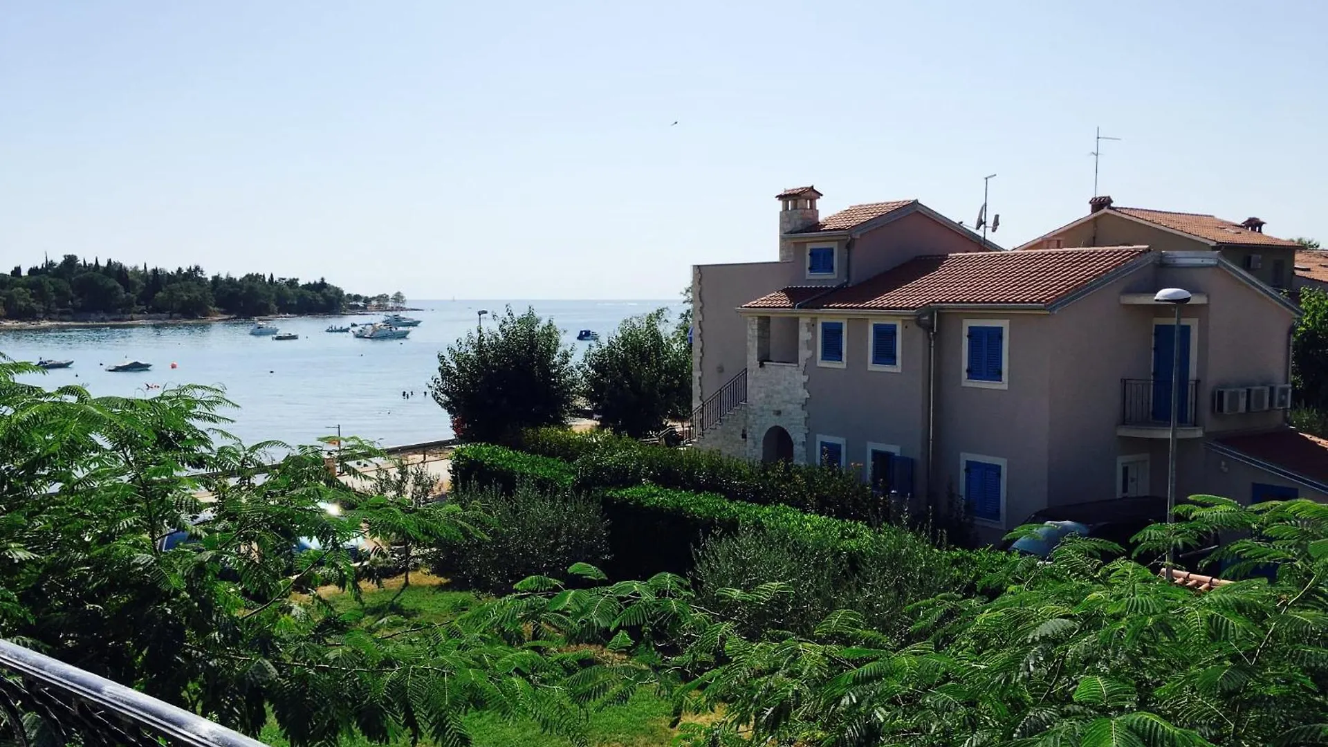 Apartment In Villa Moletto Seaside & Relax - 4 Guests Lovrečica